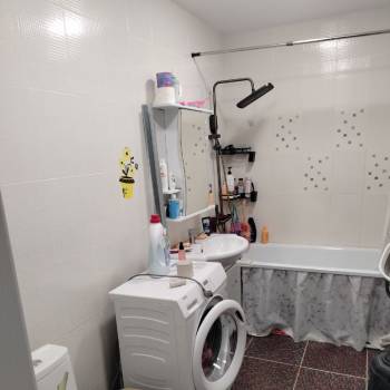 Продается 2-х комнатная квартира, 54 м²
