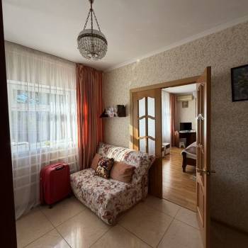Сдается 2-х комнатная квартира, 70 м²