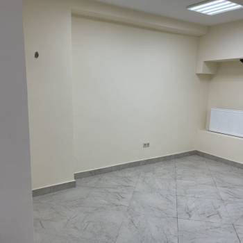 Сдается Нежилое помещение, 32 м²