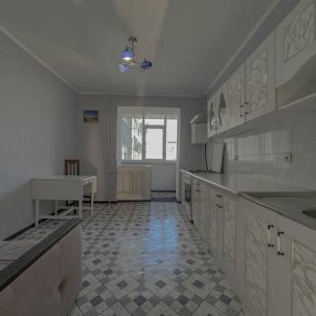 Продается 1-комнатная квартира, 46 м²