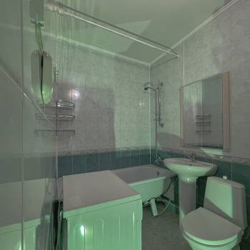 Продается 1-комнатная квартира, 46 м²
