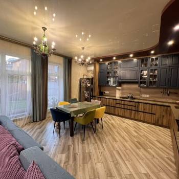 Продается Дом, 190 м²
