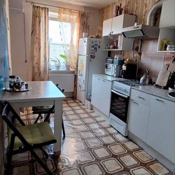 Продается 1-комнатная квартира, 41,2 м²