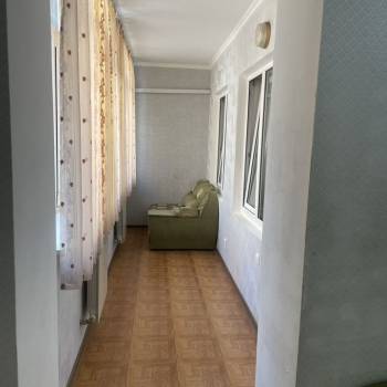 Сдается 1-комнатная квартира, 67 м²