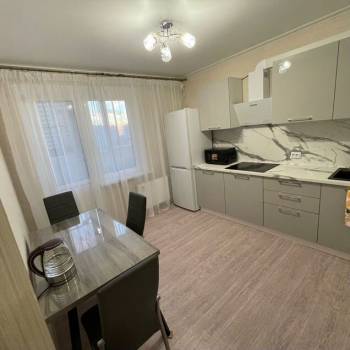 Сдается 1-комнатная квартира, 44 м²