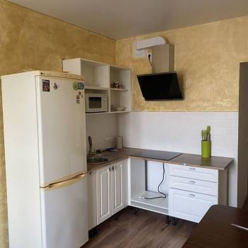 Продается 1-комнатная квартира, 38 м²
