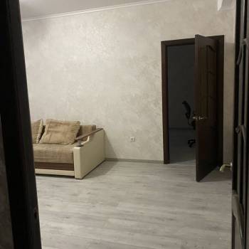 Сдается 2-х комнатная квартира, 60 м²