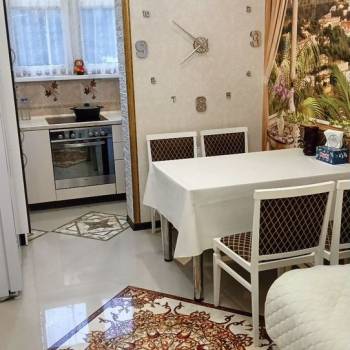 Сдается 1-комнатная квартира, 43 м²