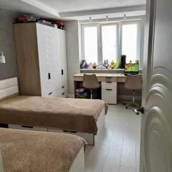 Продается 3-х комнатная квартира, 72 м²