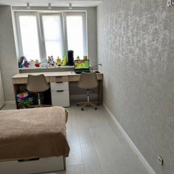 Продается 3-х комнатная квартира, 72 м²