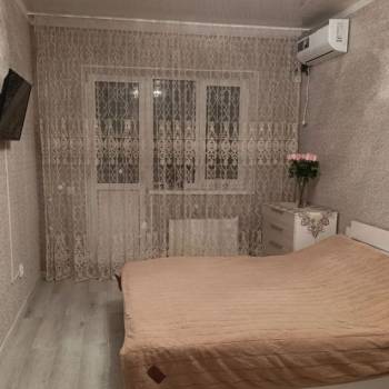 Продается 1-комнатная квартира, 41 м²