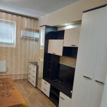 Продается 1-комнатная квартира, 40 м²