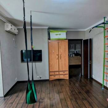 Продается Многокомнатная квартира, 144 м²