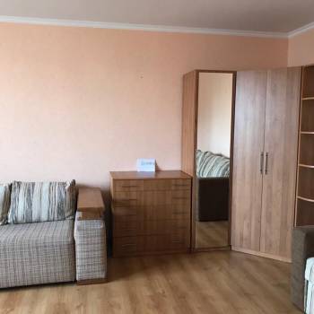 Продается 1-комнатная квартира, 50,8 м²