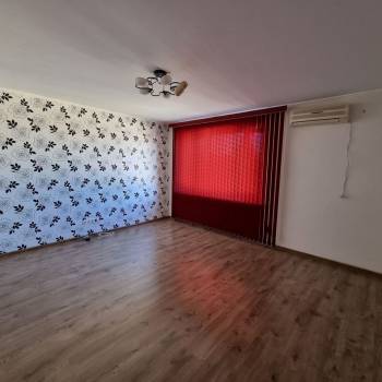 Продается 3-х комнатная квартира, 108,9 м²