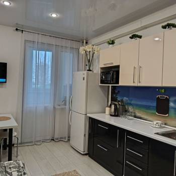 Продается 1-комнатная квартира, 39 м²