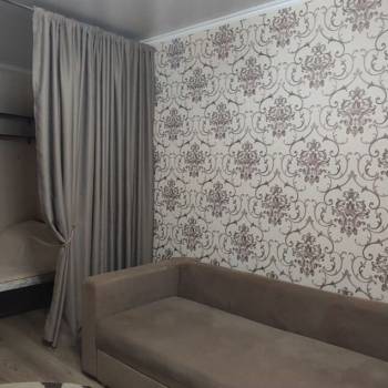 Продается 1-комнатная квартира, 37,5 м²