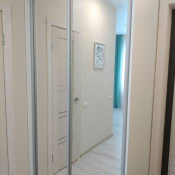 Продается 1-комнатная квартира, 37,4 м²