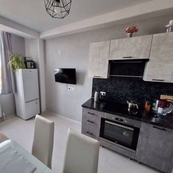 Продается 1-комнатная квартира, 35,2 м²