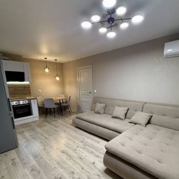 Сдается 1-комнатная квартира, 40 м²
