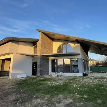 Продается Дом, 270 м²