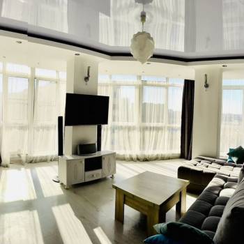 Продается 3-х комнатная квартира, 90 м²