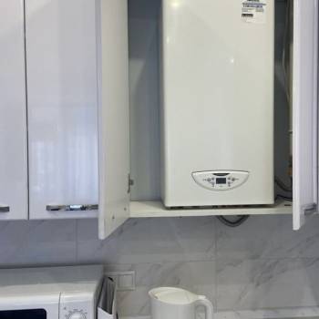 Продается 1-комнатная квартира, 60 м²