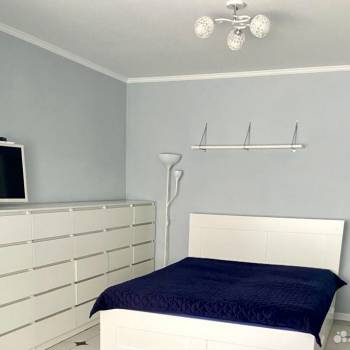 Продается 1-комнатная квартира, 60 м²