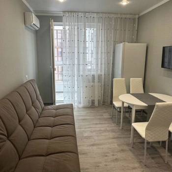 Сдается 1-комнатная квартира, 45 м²