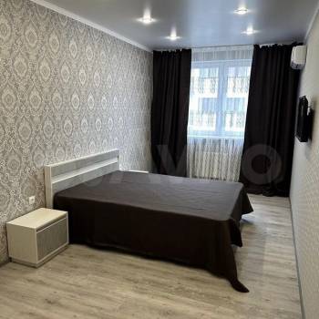 Сдается 1-комнатная квартира, 45 м²