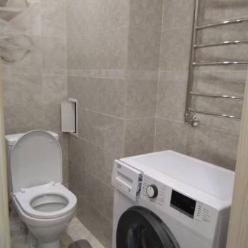 Продается 1-комнатная квартира, 38 м²