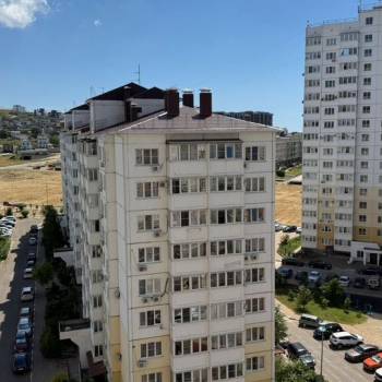 Продается 1-комнатная квартира, 40,4 м²