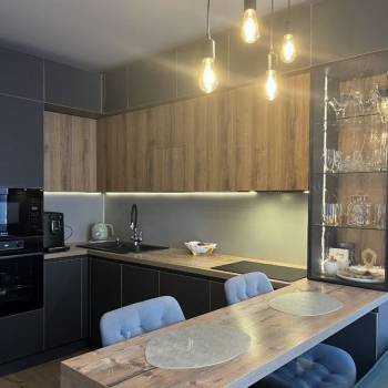 Продается 2-х комнатная квартира, 61,2 м²