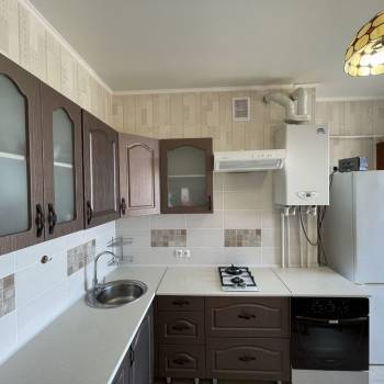 Продается 1-комнатная квартира, 36 м²