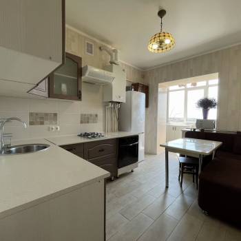 Продается 1-комнатная квартира, 36 м²