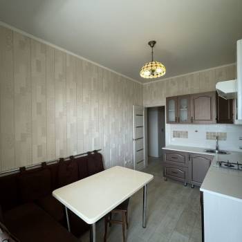 Продается 1-комнатная квартира, 36 м²