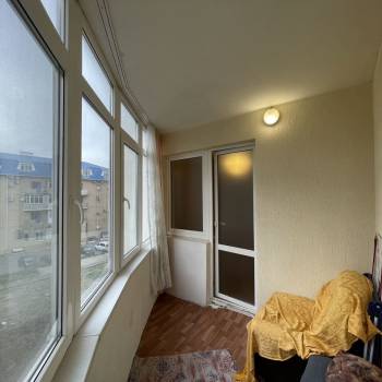 Продается 1-комнатная квартира, 53 м²