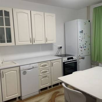 Продается 2-х комнатная квартира, 60 м²