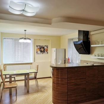 Продается Нежилое помещение, 450 м²