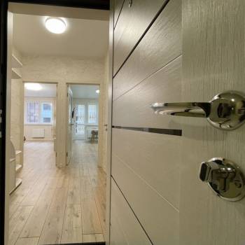 Продается 1-комнатная квартира, 45 м²