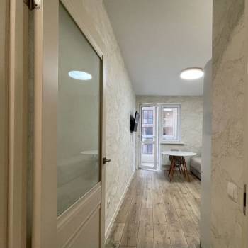 Продается 1-комнатная квартира, 45 м²