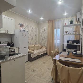 Продается 1-комнатная квартира, 46 м²