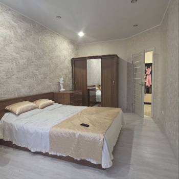 Продается 1-комнатная квартира, 46 м²