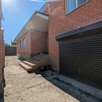 Продается Дом, 260 м²