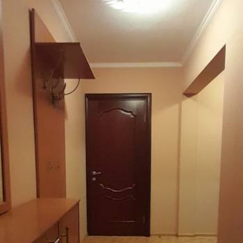 Сдается 2-х комнатная квартира, 80 м²