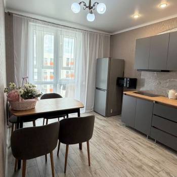 Сдается 2-х комнатная квартира, 58 м²