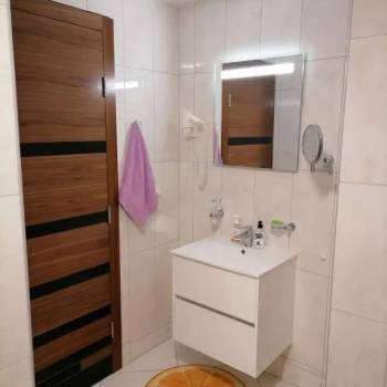 Продается 2-х комнатная квартира, 60 м²