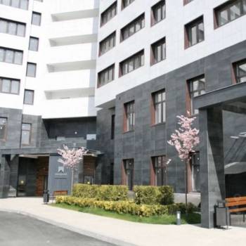 Продается 1-комнатная квартира, 41 м²