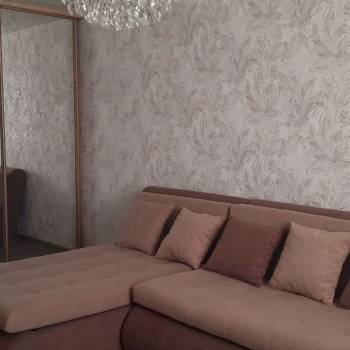 Сдается 1-комнатная квартира, 40 м²