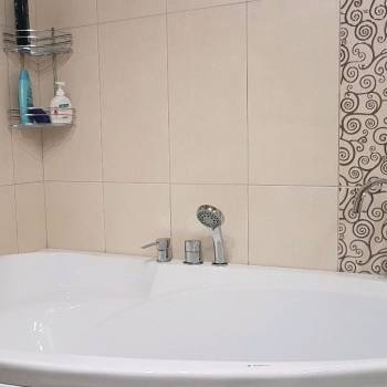 Сдается 1-комнатная квартира, 72 м²